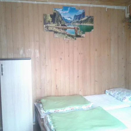 Pokoje Goscinne U Danusi 民宿 *